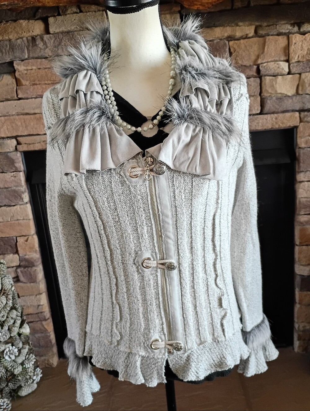 La Seine Heathered Gray Silvery Metallic Cotton Wool Blend Faux Fur Zip Sweater